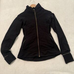 Lululemon Women's Fleece Out Jacket Fabrics and Zipper Vents in Black Size 10